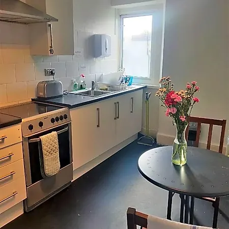 Szálloda No 2 Georgian Shared House By Clifton Short Lets Bristol